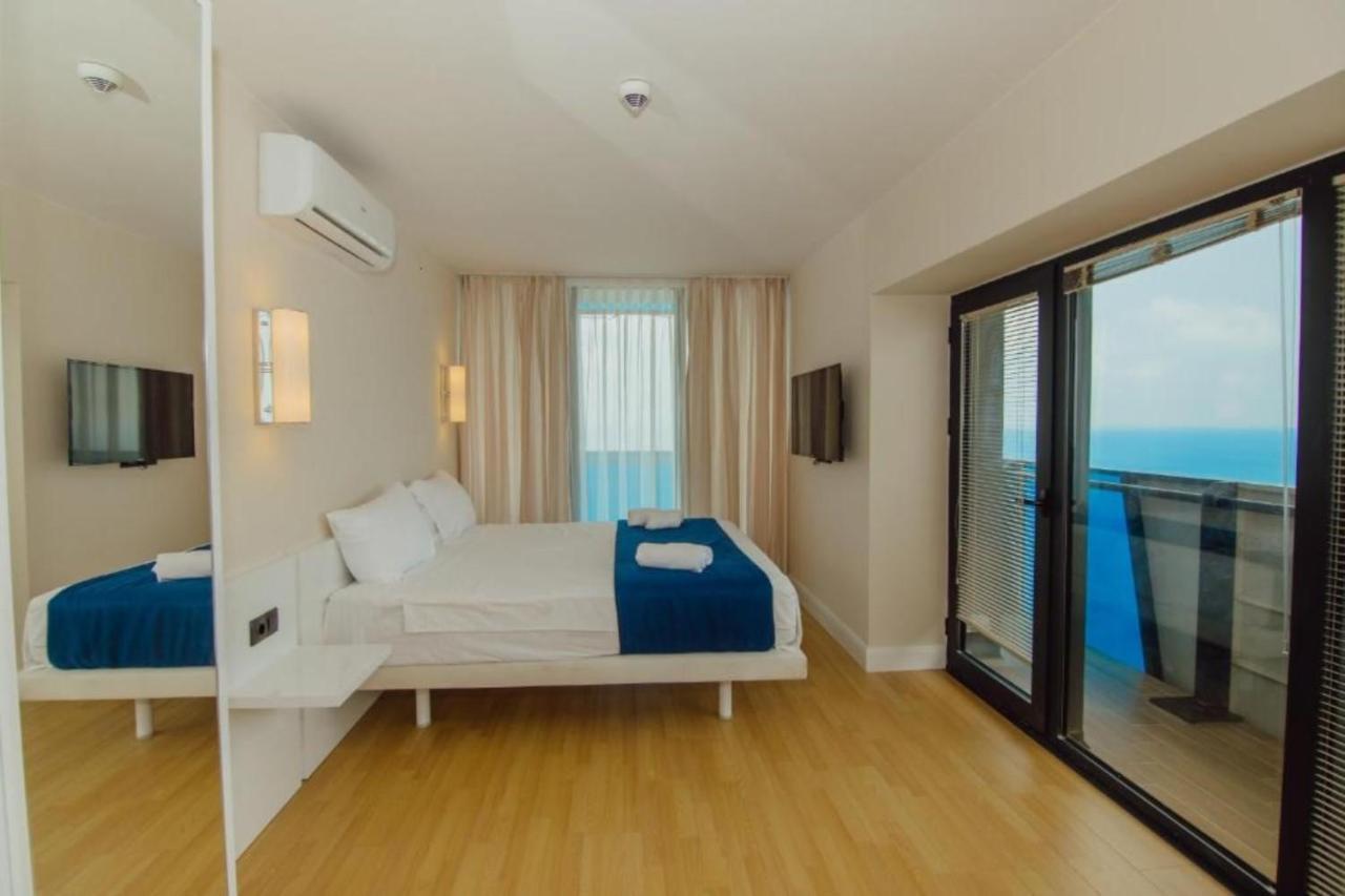 General Sea View Apartments In Orbi City Batumi Kültér fotó