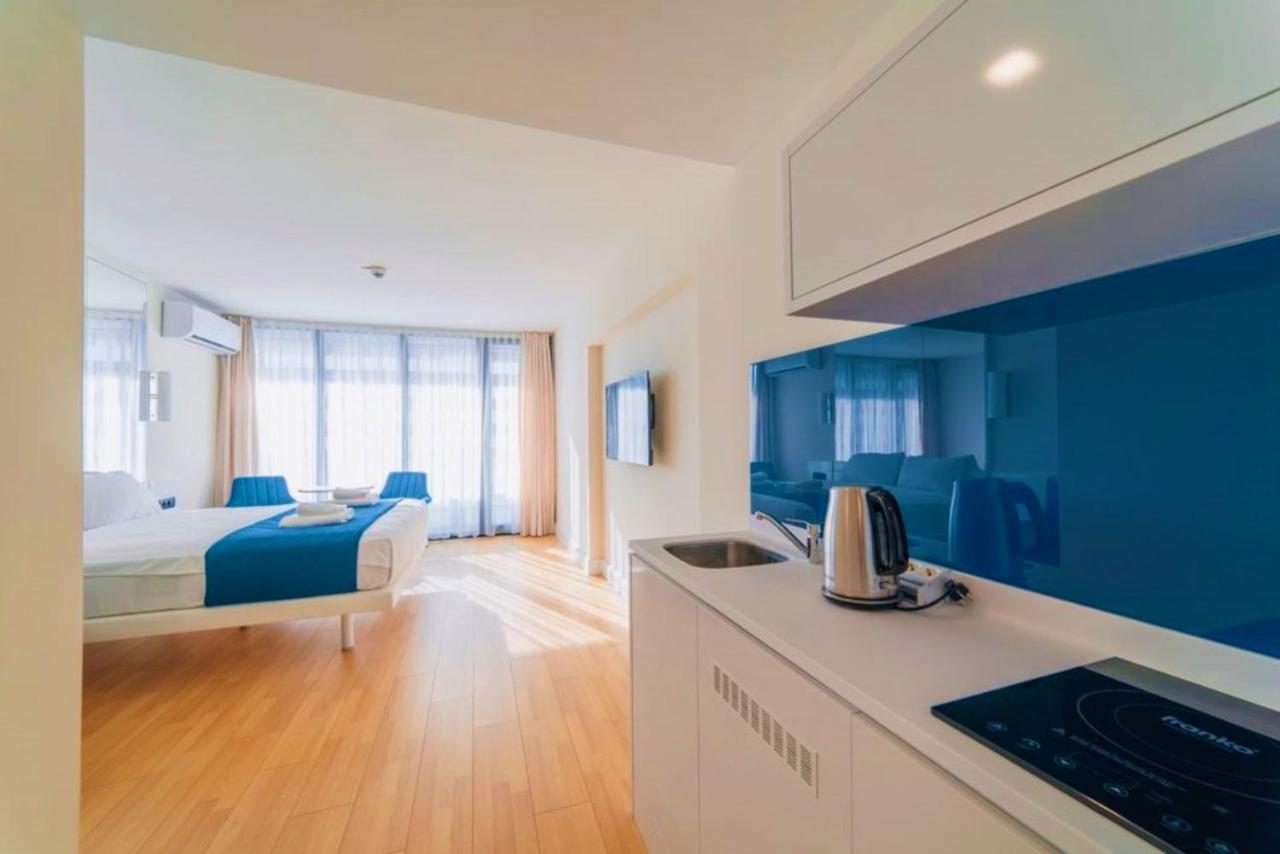 General Sea View Apartments In Orbi City Batumi Kültér fotó